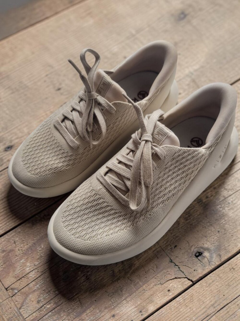 Kizik Lima HandsFree Knit Sneakers Tan Beige Sz 7 Slip On Comfort Shoes